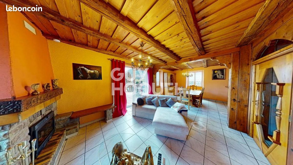 Appartement 3 pièces 116 m² · à Villé · 116 m² · 880 €