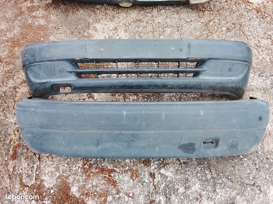 Pare choc Peugeot 106 (image 2)