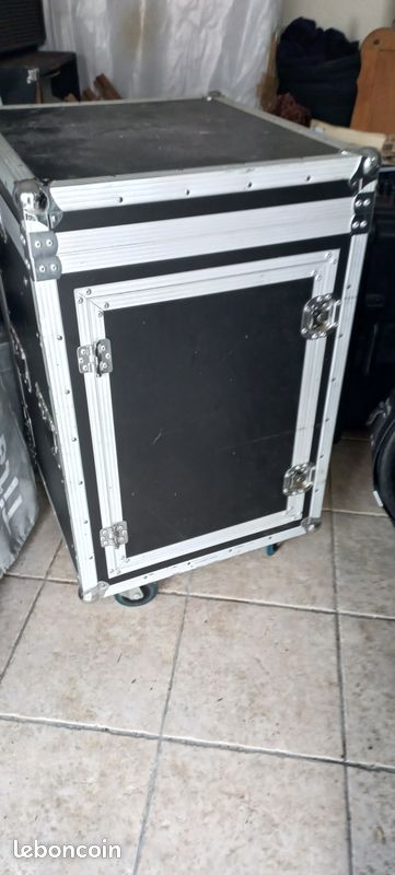 MATERIEL DE SON 2 DAS & 2 MACH(Martin) - 1 rack- 1reverbe-1 filtre actif - 1 table de mixage - (vente séparée possible) (image 8)