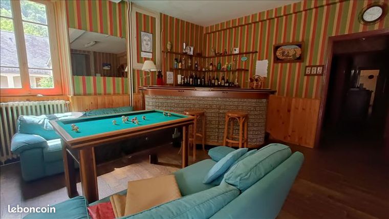 Maison 17 pièces 272 m²