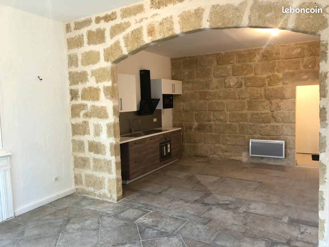 Appartement 1 pièce 40 m² · à Vauvert · 40 m² · 520 €/mois