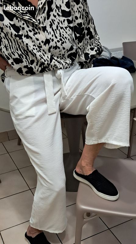 Pantalon Fluide Multicouleur Taille M - Neuf Sans étiquettes, Coupe Régulière - Pour Femme