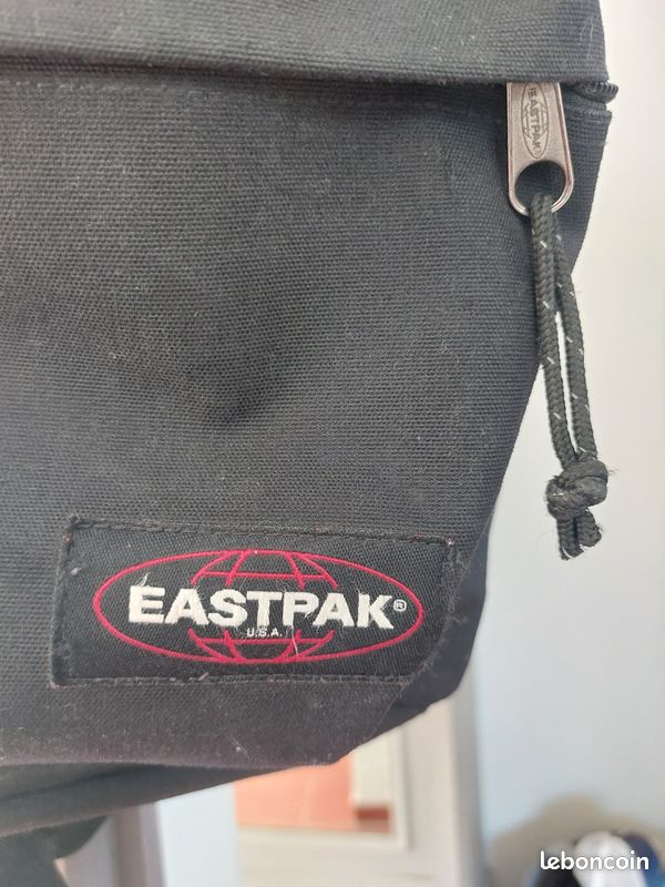 Sac à dos EASTPAK noir (image 3)