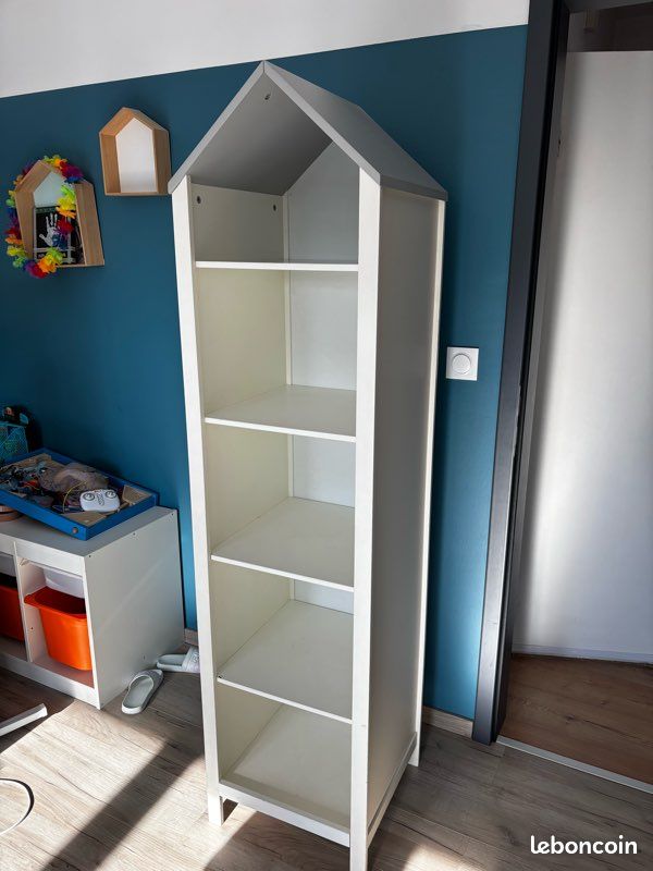 Bibliothèque chambre enfant (image 1)