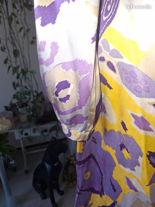 A saisir robe de marque (image 3)