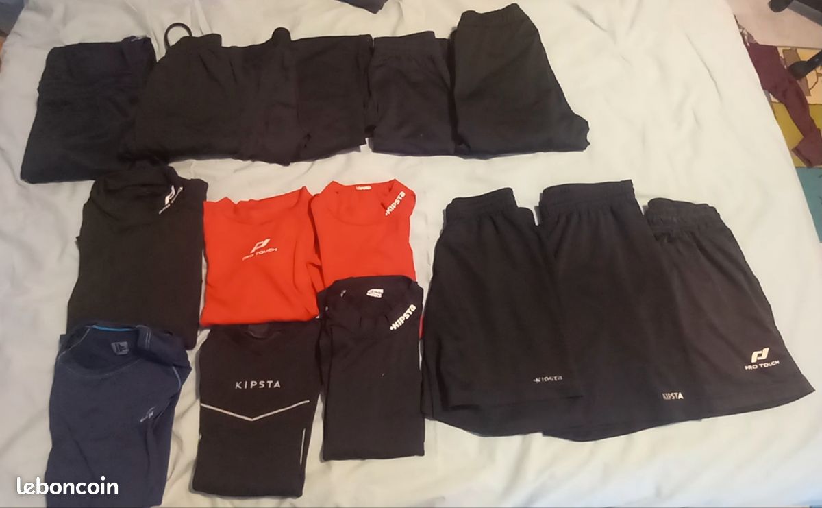Très gros lot vêtements garçons 10ans toutes saisons (image 8)