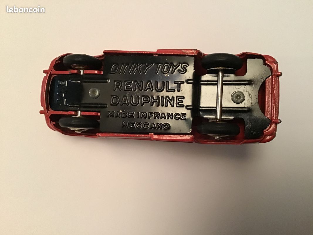Dinky toys france 24E renault dauphine avec boîte d origine - Collection