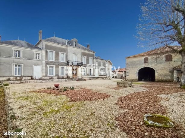 Maison 15 pièces 425 m²