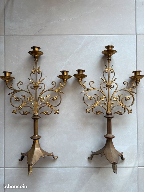 Paire De Candélabres Anciens En Laiton - Style Art Nouveau (1900-1940)