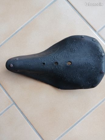 DESSUS DE SELLE CUIR MARRON MOTOBECANE LARGE