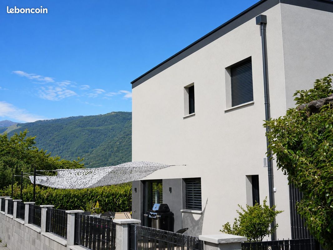 Maison 5 pièces 133 m² · à Saint-Genis-Pouilly · 133 m² · 839 000 €