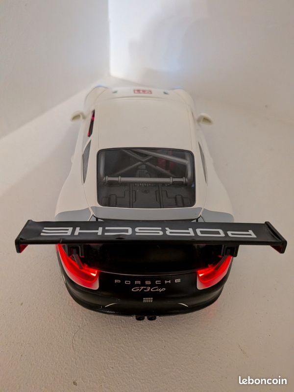 Playmobil voiture Porsche 70764 avec phares lumineux (image 3)