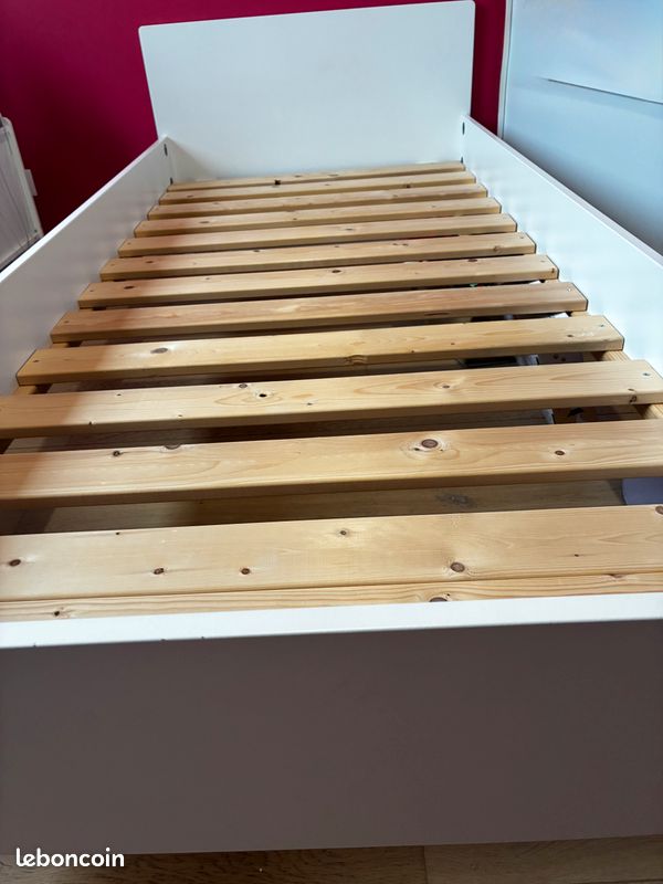 Lit vertbaudet 90X200 (image 1)