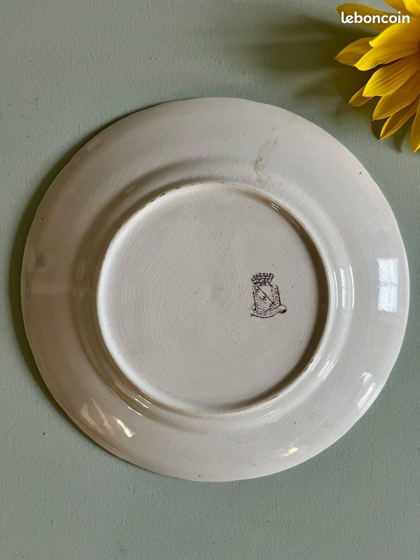 Assiette parlante Niderviller ancienne – décor floral bleu (image 5)