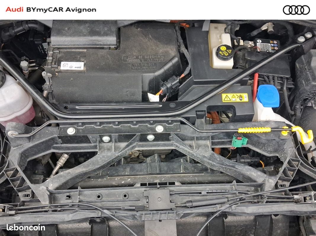 AUDI Q4 e-tron 40 204 ch 82 kWh S line (image 16)
