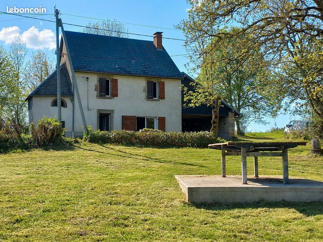 Maison 4 pièces 60 m² · à Espinasse · 60 m² · 72 000 €