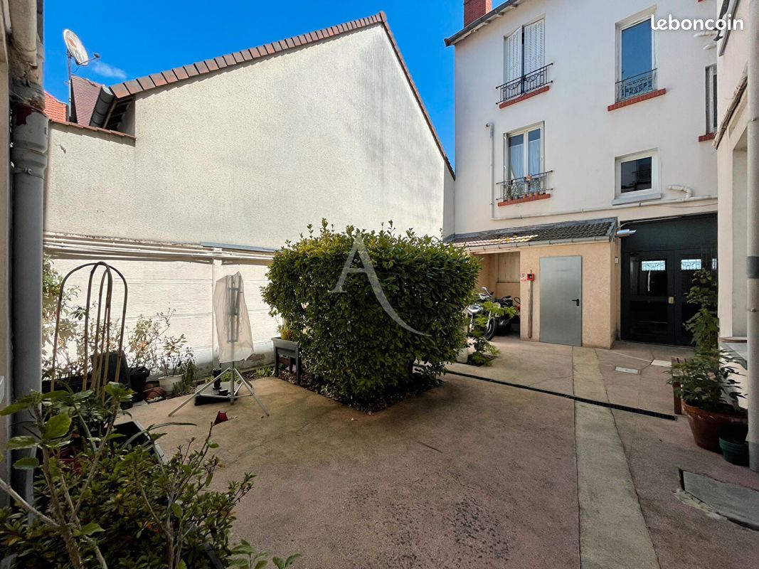 Immeuble 417 m² · à Savigny-sur-Orge · 417 m² · 1 600 000 €