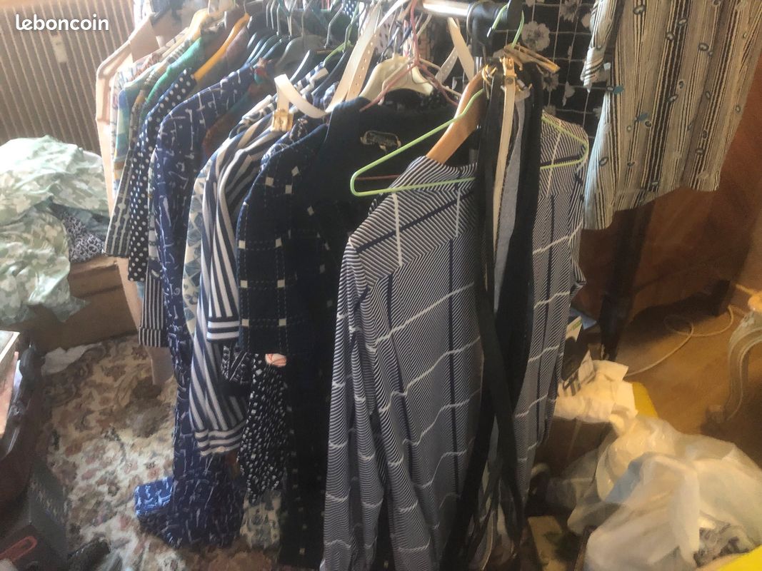 Grand lot de robes vintage de marques (image 2)