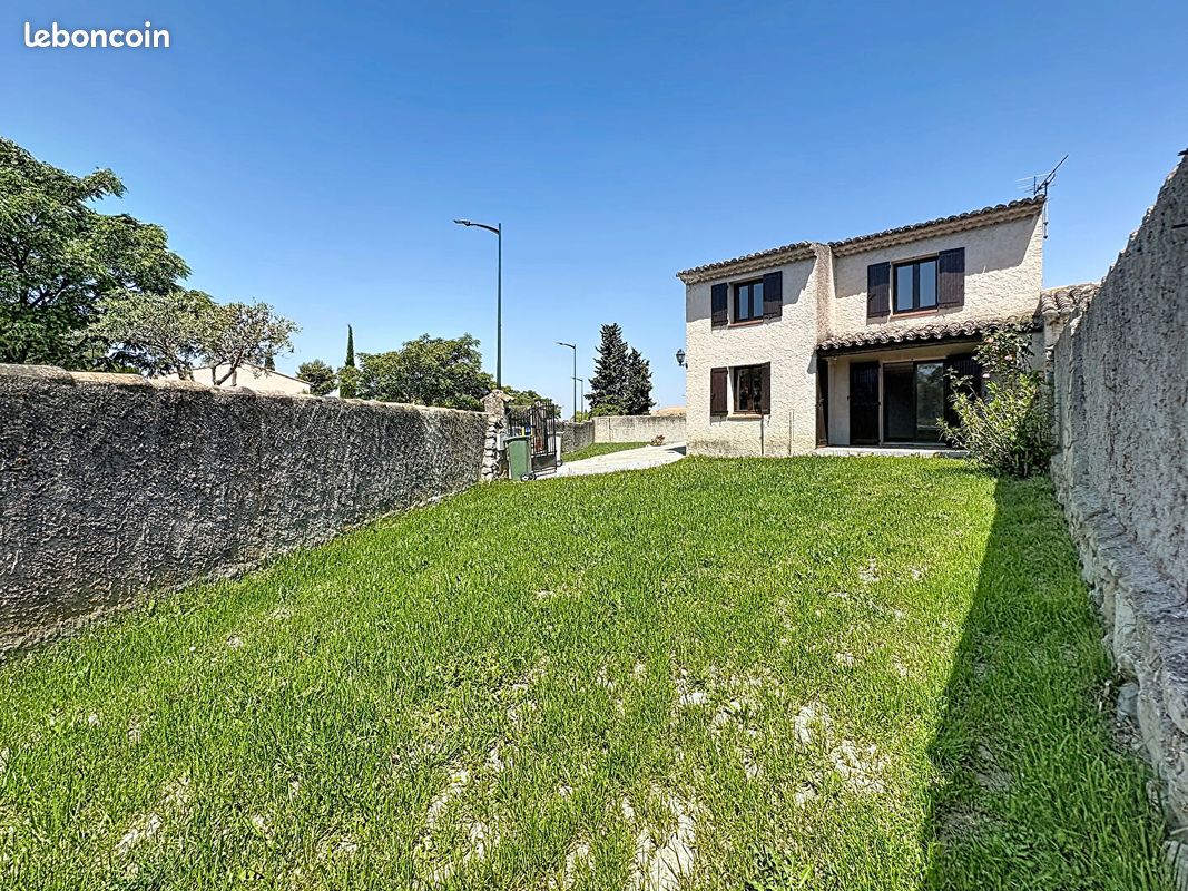 Maison 5 pièces 115 m² · à Saint-Cannat · 115 m² · 399 000 €