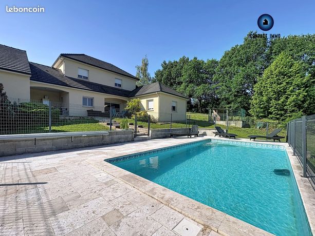 Maison 7 pièces 150 m²