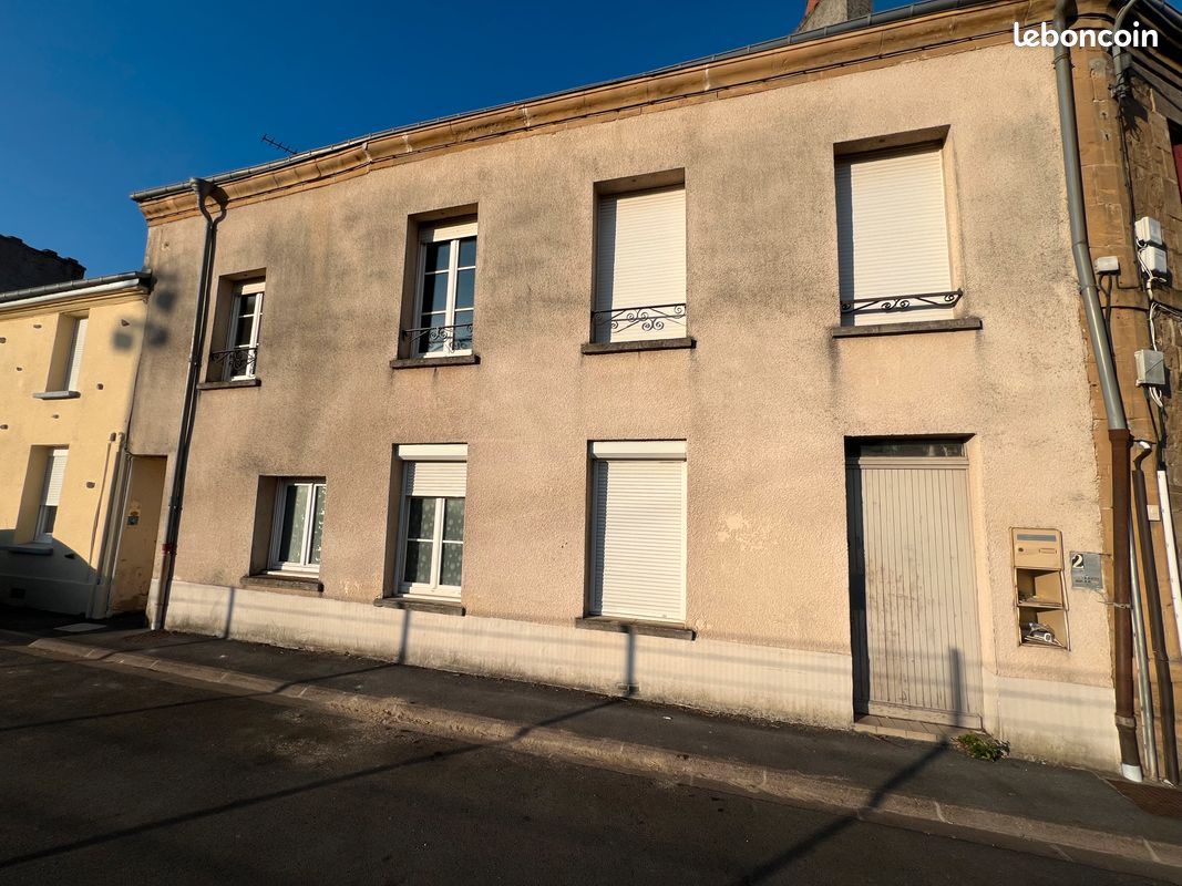 Appartement 6 pièces 128 m² · à Charleville-Mézières · 128 m² · 78 000 €