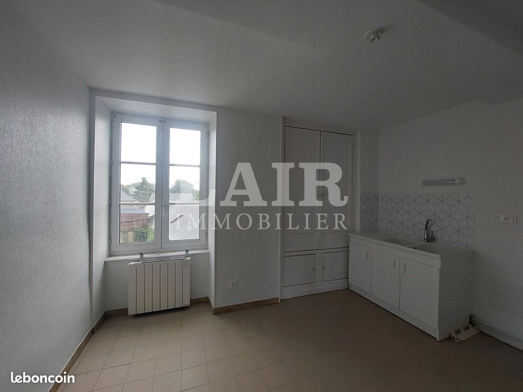 Appartement 2 pièces 42 m² · à Carrouges · 42 m² · 420 €/mois