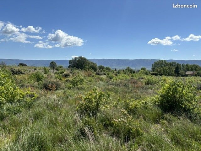 Vente terrain viabilisé constructible · à Cabrières-d'Avignon · 450 000 €