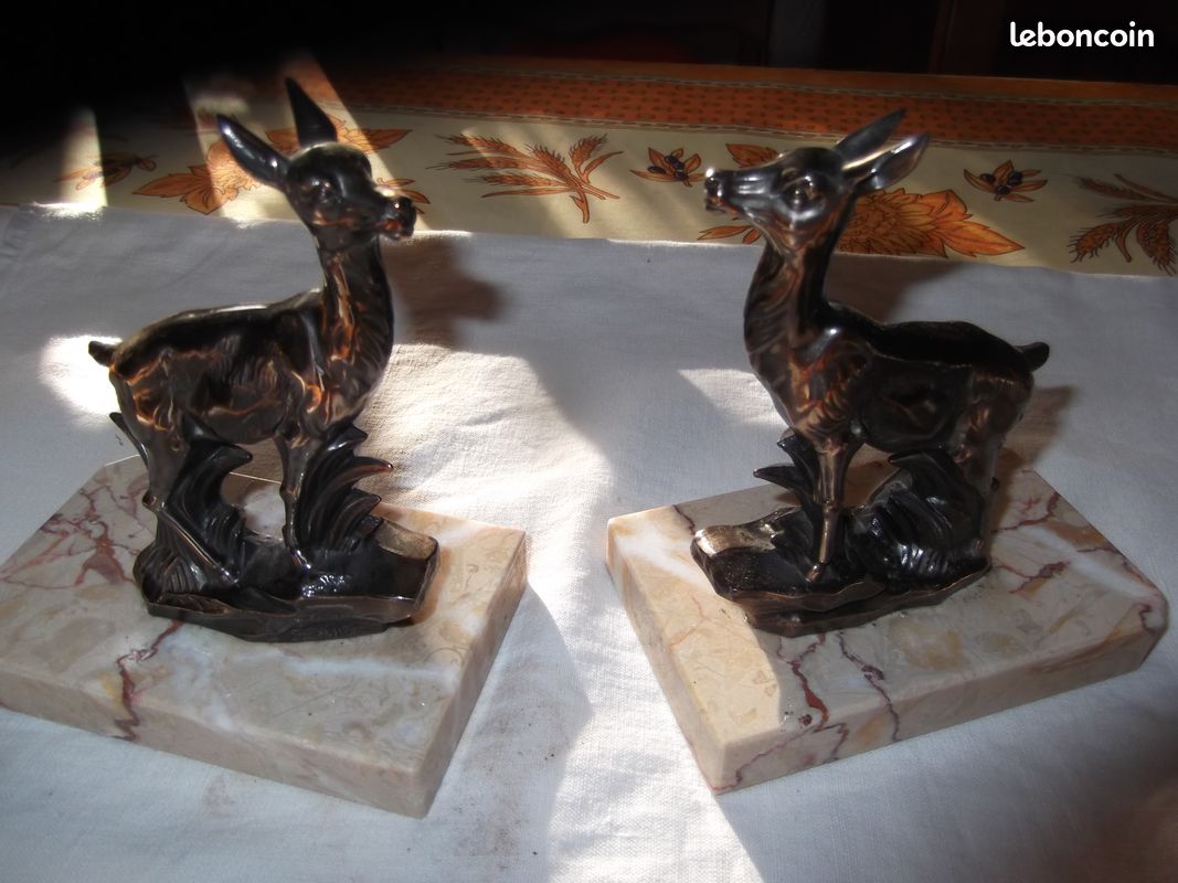 Paire de serre livre biche sur marbre (image 6)