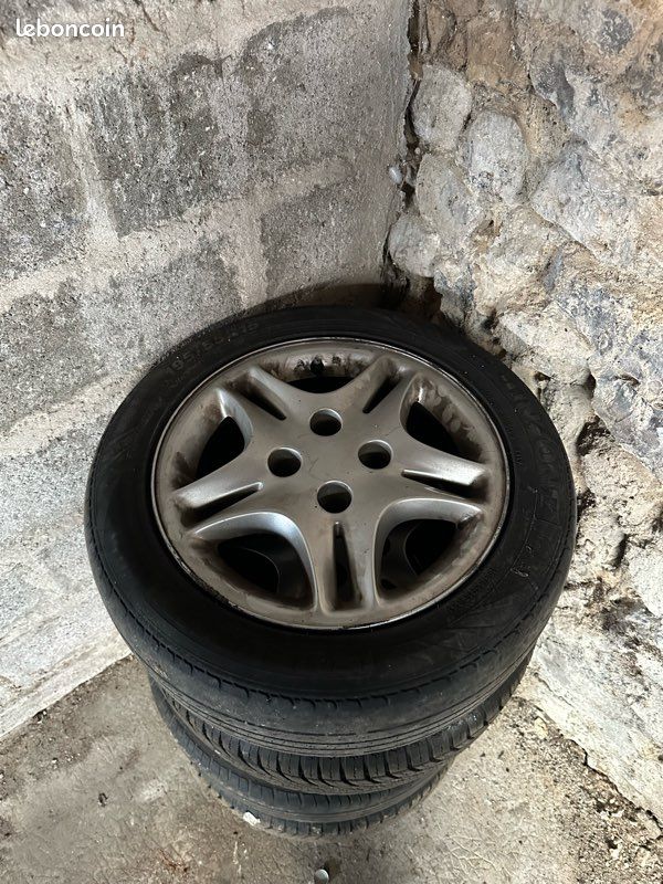 4 Jantes aluminium d’origine Citroën Xsara VTS 15” – Sans pneus – Bon état (image 1)