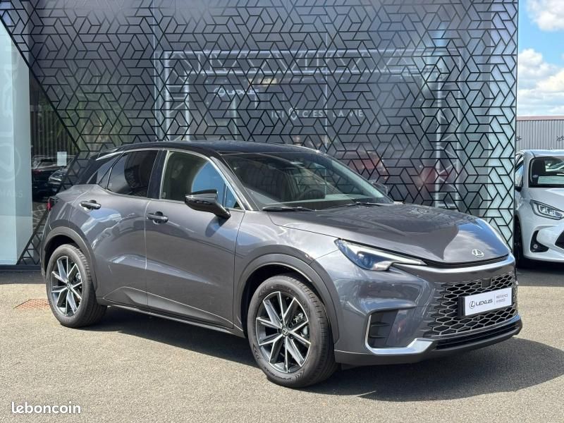 Lexus LBX 1.5 136ch Emotion PACK TECHNO 2WD MY26 (image 3)