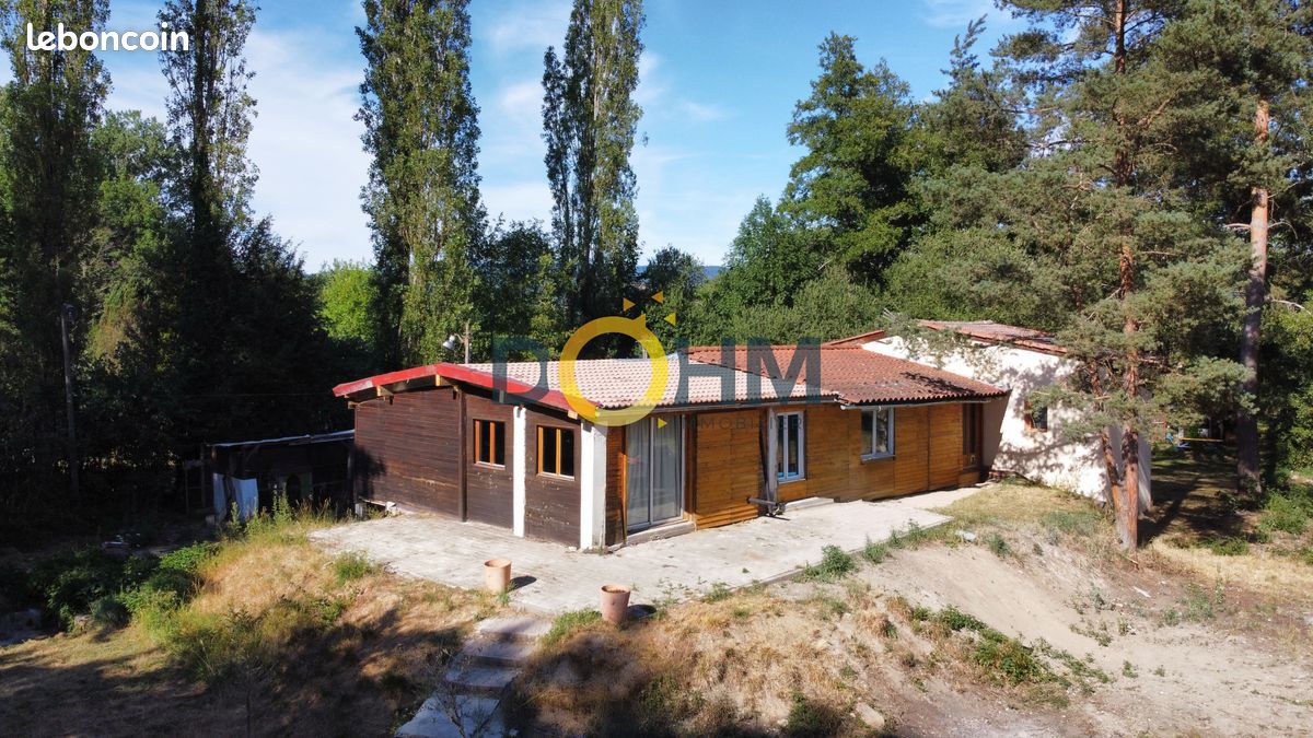 Maison 6 pièces 130 m² · à Ambert · 130 m² · 119 000 €