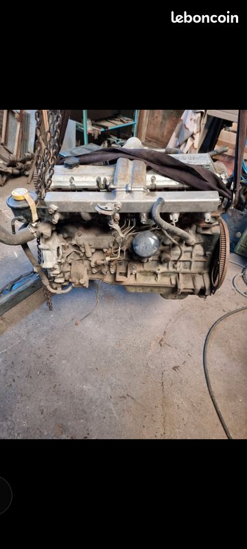 Moteur toyota land cruiser 1HZJ (image 2)