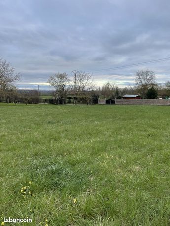 Terrain 2455 m² Biozat