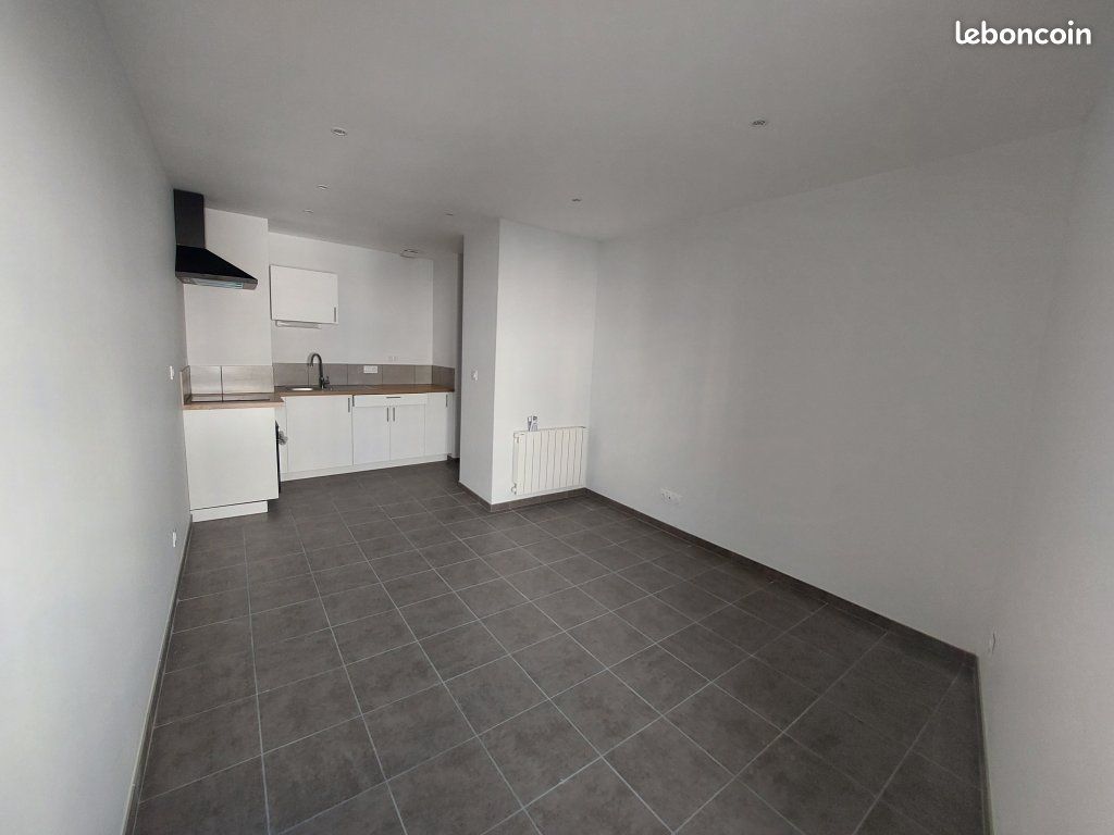 Appartement 2 pièces 34 m² · à Saint-Étienne · 34 m² · 495 €