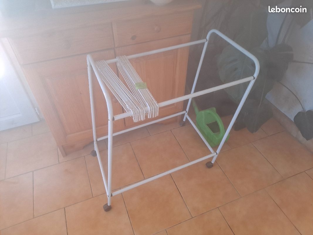 Porte pantalons (image 1)