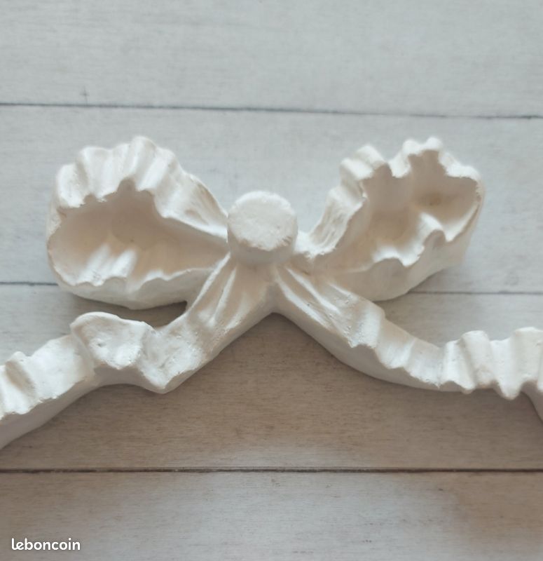 Nœud en plâtre (image 1)