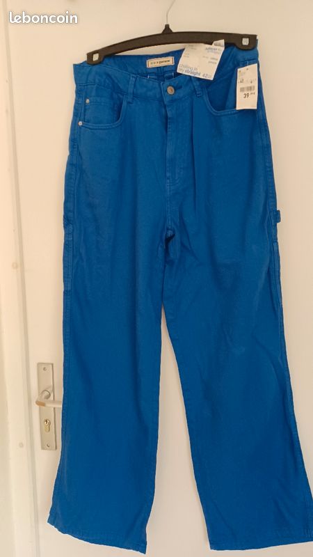 Jean denim bleu roi de chez Pimkie
Coupe originale (image 2)