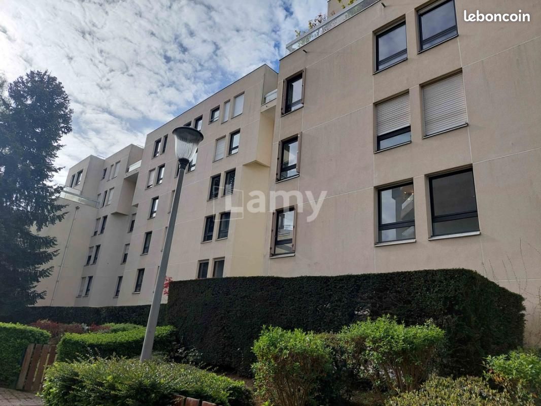 Appartement 4 pièces 91 m² · à Le Chesnay-Rocquencourt · 91 m² · 1 995 €/mois