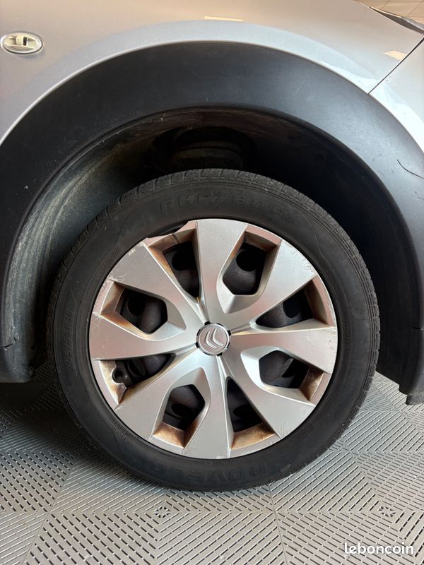 Citroen c4 cactus 1.2 puretech 82 feel edition bva (image 12)