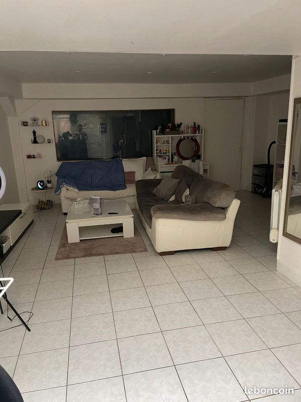 Appartement 3 pièces 72 m² · à Les Mureaux · 72 m² · 980 €