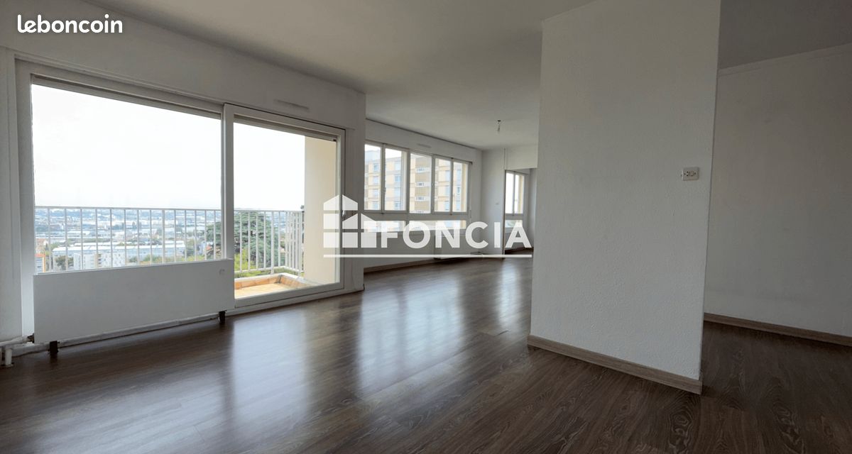 Appartement 3 pièces 77 m² · à Oullins-Pierre-Bénite · 77 m² · 970 €/mois