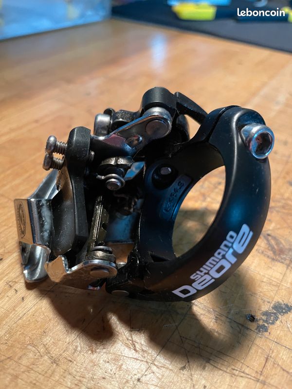 Shimano dérailleur avant Deore XT M8100 2x12 speed clamp middle - Pièce Shimano dérailleur avant Deore XT M8100 2x12 speed clamp middle - Pièce