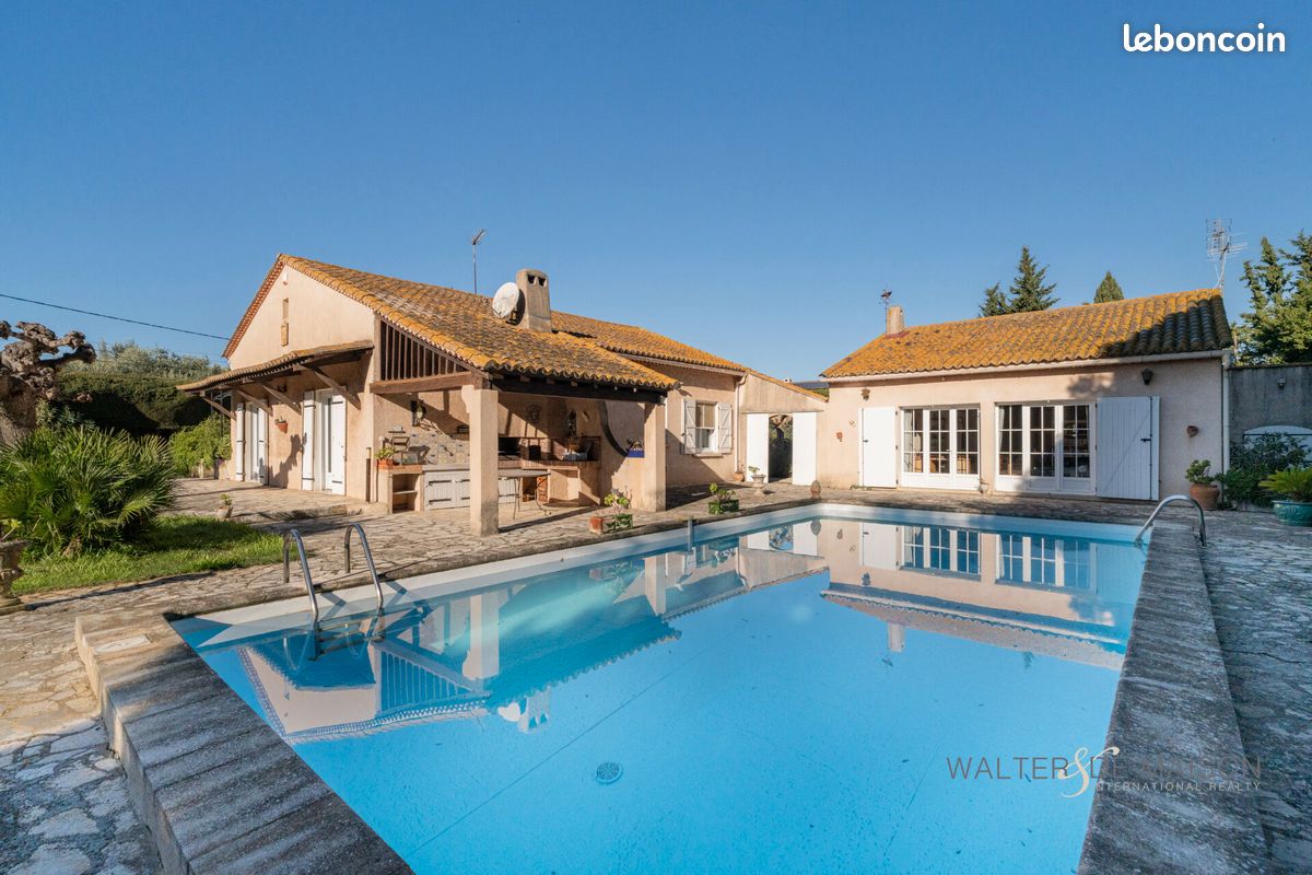 Maison 7 pièces 220 m² · à Arles · 220 m² · 495 000 €