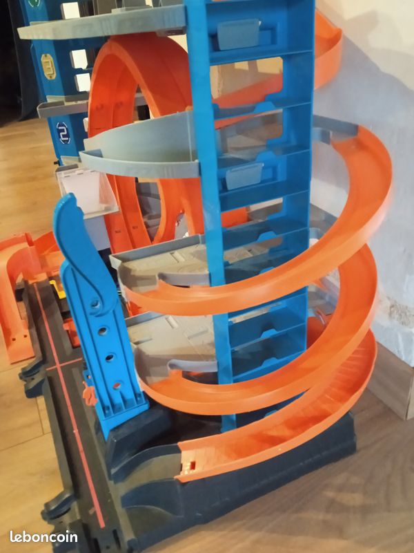 Garage hot wheels (image 4)