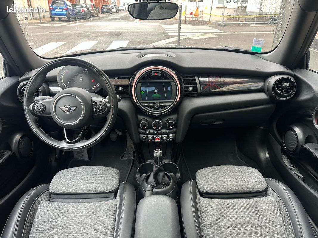 Mini cooper s 2.0 l greenwich / toit ouvrant / apple carplay / pneus avant neuf (image 21)