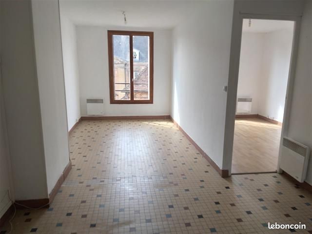 Appartement 2 pièces 35 m² · à L'Aigle · 35 m² · 310 €