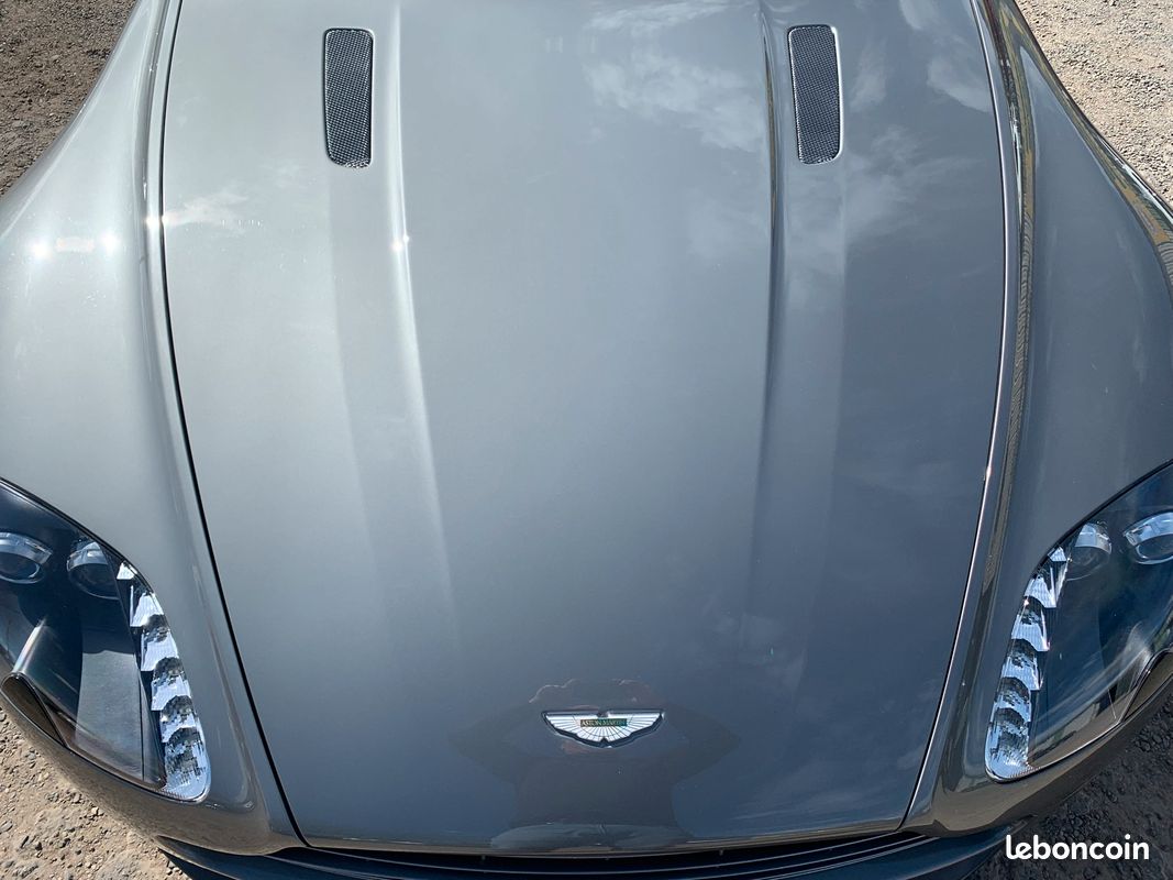 Aston martin v8 vantage s 4.7 436cv sportshift ii 32790km etat hors normes hammerhead silver/carbone (image 13)