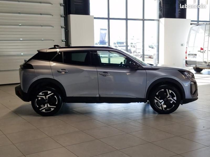 Peugeot 2008 1.2 100ch S&S Allure (image 4)