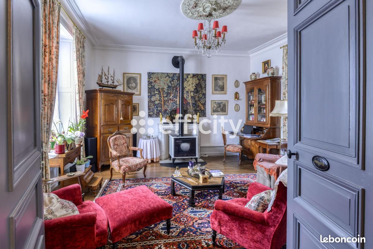 Maison 7 pièces 227 m² (image 4)