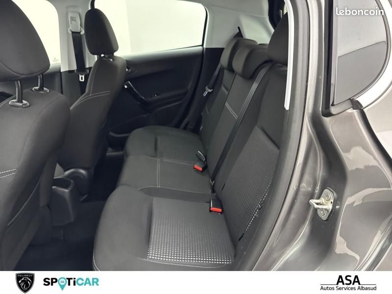 Peugeot 208 1.2 PureTech 110ch Allure S&S 5p (image 12)